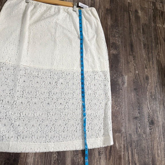 Old Navy Womens XL Lace Overlay Midi Skirt Cream Elastic Waist - Picture 6 of 9